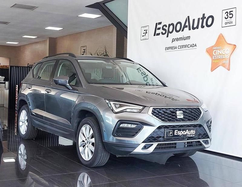 Usado Seat Ateca Style 110 HP (80 kW) 2021 Cinza SUV