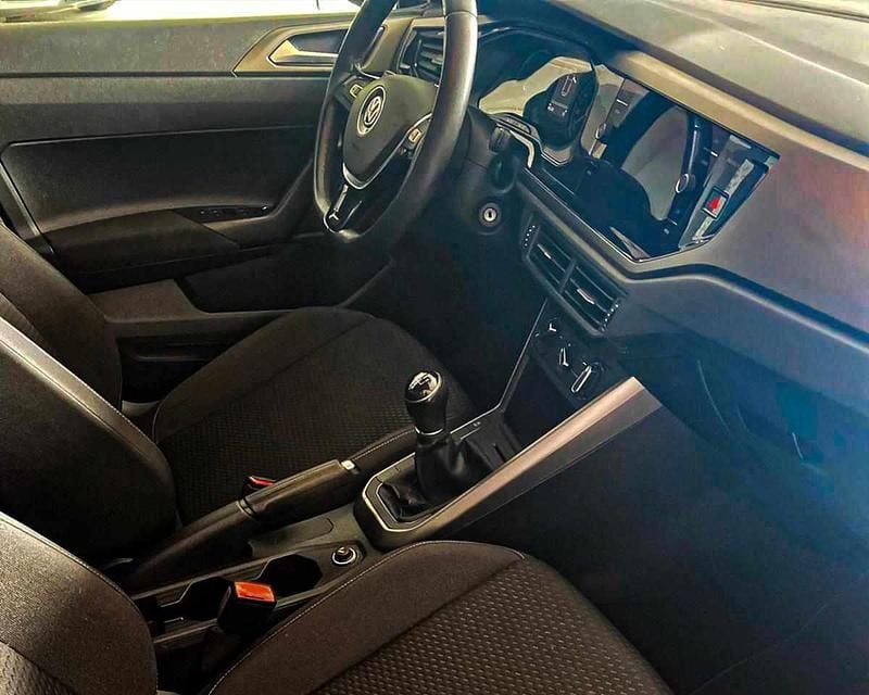 Usado VW Polo 76 HP (55 kW) 2018 Preto Citadino