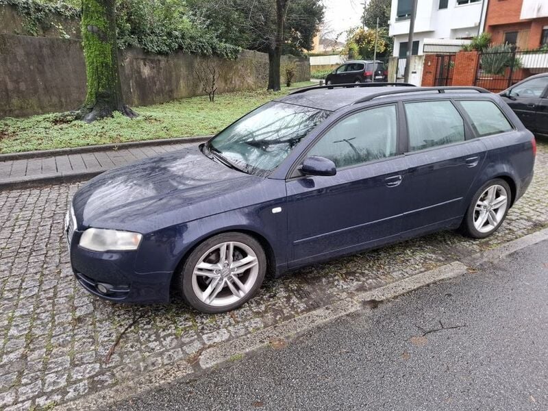 Usado 2005 Audi A4 Sedan | € 4.700 (Super Preço) - Imagem 1/4