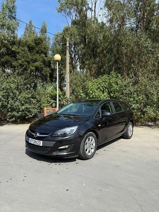 Usado 2014 Opel Astra Sedan | € 7.450 (Preço justo) - Imagem 1/4