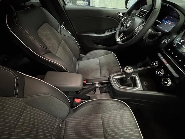 Usado Mitsubishi Colt Invite 91 HP (66 kW) 2025 Cinza Sedan