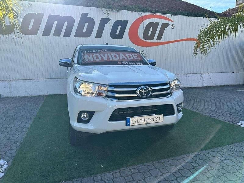 Branco Usado 2018 Toyota HiLux Pickup | € 31.500 (Preço justo) - Imagem 1/4