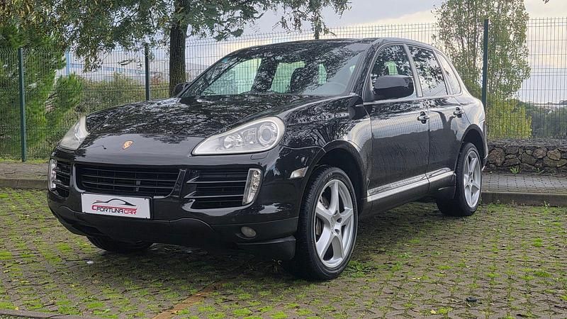 Preto Usado 2009 Porsche Cayenne SUV | € 20.990 - Imagem 1/4