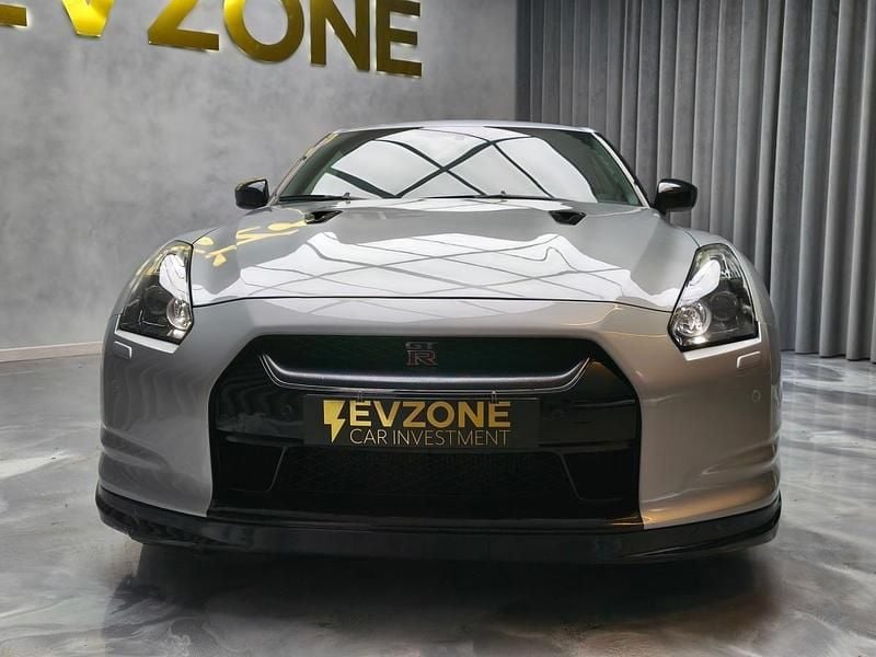 Usado Nissan GT-R GT 600 HP (441 kW) 2009 Cinzento Coupé
