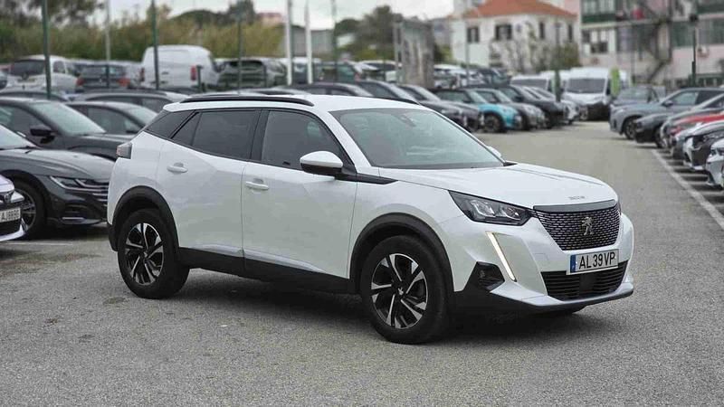 Branco Usado 2021 Peugeot 2008 Allure SUV | € 17.990 (Preço justo) - Imagem 1/4