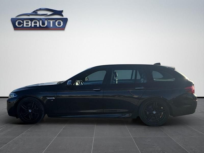 Usado BMW M550 Performance 381 HP (280 kW) 2015 Preto Sedan