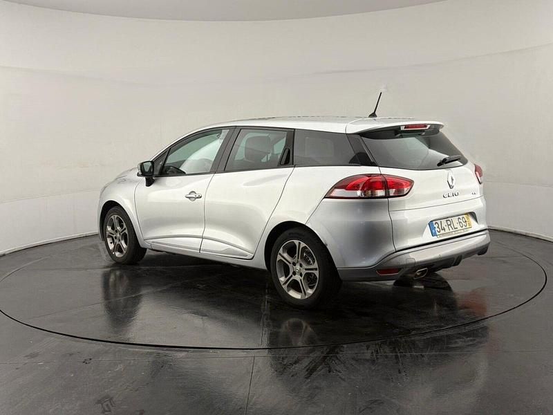 Usado Renault Clio GrandTour 90 HP (66 kW) 2016 Cinza Carrinha