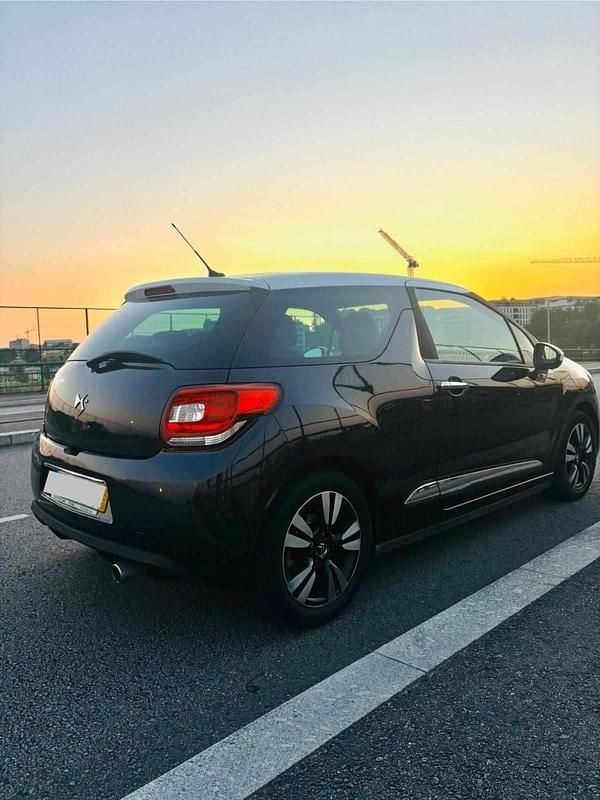 Usado Citroën DS3 92 HP (67 kW) 2012 Preto