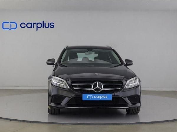 Usado Mercedes C300 Avantgarde 306 HP (225 kW) 2020 Preto Carrinha