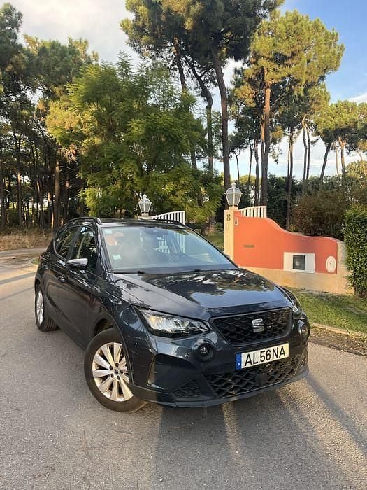 Usado 2021 Seat Arona SUV | € 14.000 - Imagem 1/4