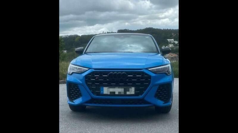 Azul Usado 2021 Audi RS Q3 SUV | € 77.500 - Imagem 1/4