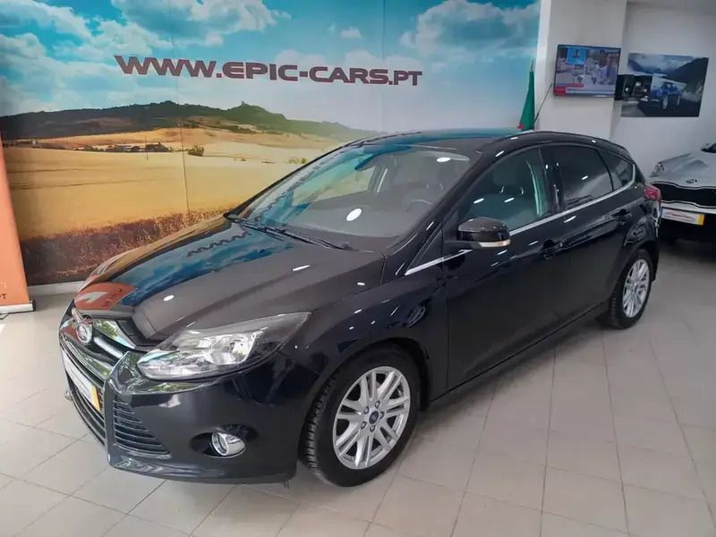 Usado Ford Focus Titanium 125 HP (91 kW) 2013 Preto Citadino