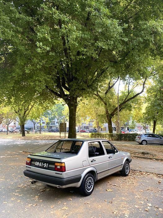 Usado 1986 VW Jetta S Sedan | € 2.000 - Imagem 1/4