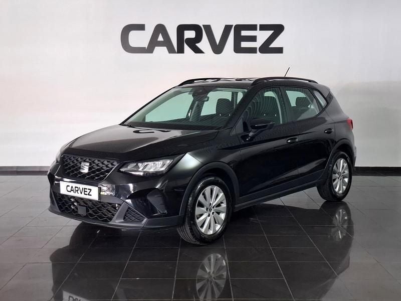 Cinzento Usado 2022 Seat Arona SUV | € 19.900 (Preço justo) - Imagem 1/4