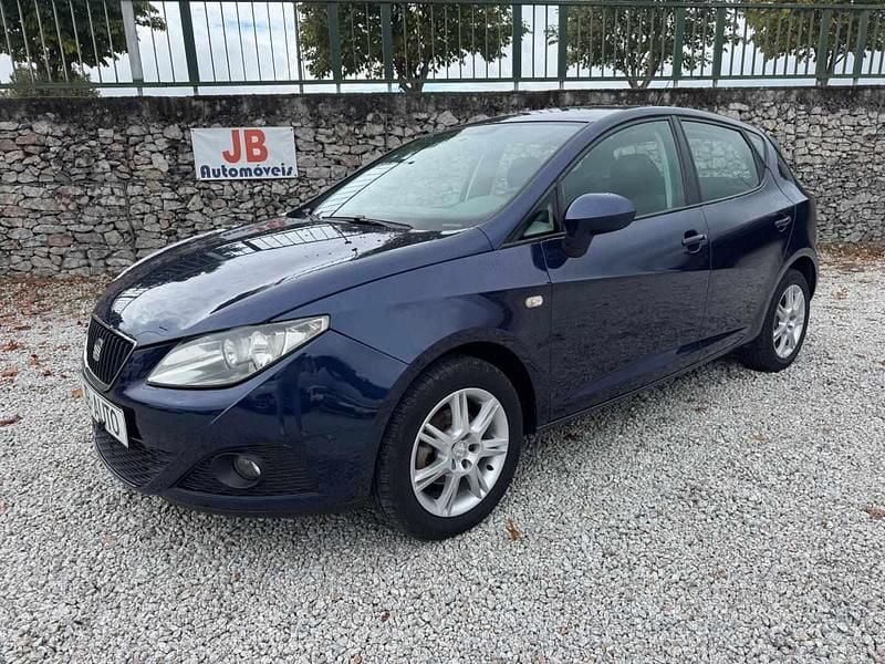 Azul Usado 2010 Seat Ibiza Reference | € 8.350 (Preço elevado) - Imagem 1/4