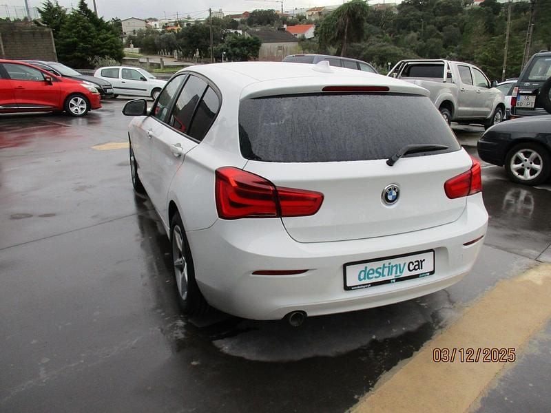 Usado BMW 116 Efficient Dynamics 116 HP (85 kW) 2016 Branco Citadino