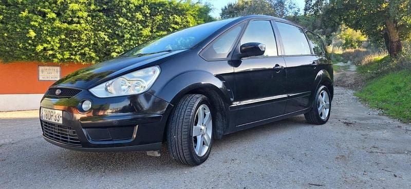 Usado Ford S-MAX S 125 HP (91 kW) 2007 Preto Monovolume