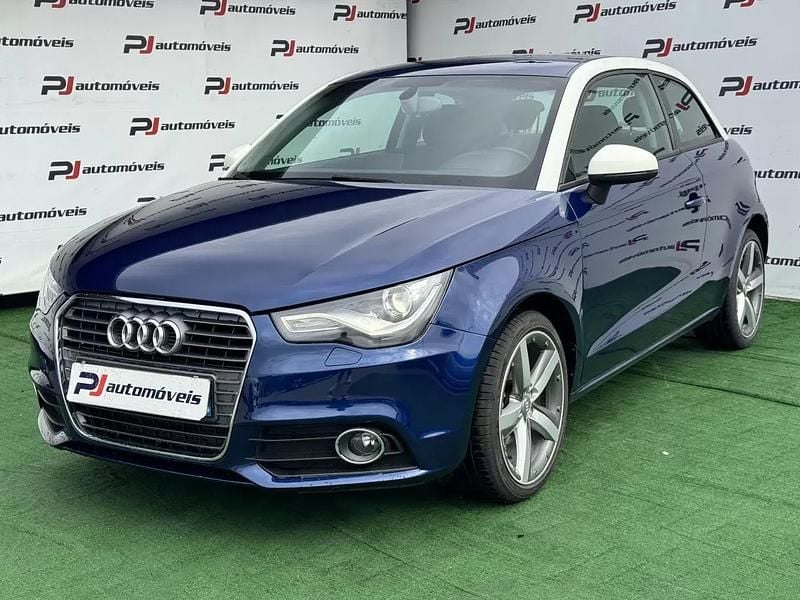 Azul Usado 2014 Audi A1 Ambition Citadino | € 12.500 (Bom preço) - Imagem 1/4