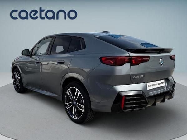 Usado BMW iX 150 kW (204 HP) 2025 Cinzento SUV