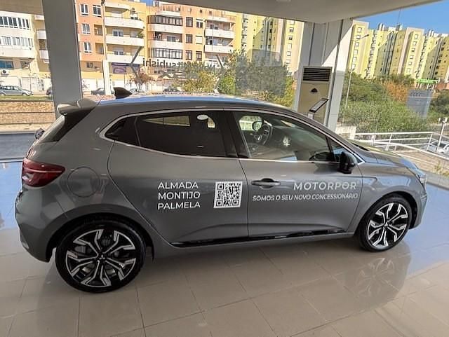 Usado Mitsubishi Colt Invite 91 HP (66 kW) 2025 Cinza Sedan