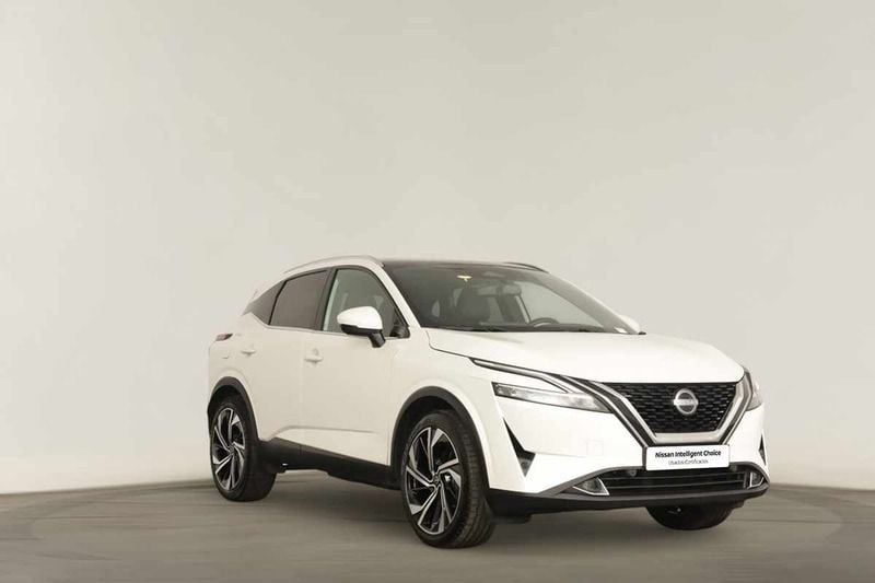 Branco Usado 2023 Nissan Qashqai Tekna+ SUV | € 31.990 (Caro) - Imagem 1/4