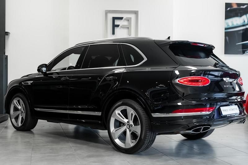 Usado Bentley Bentayga 550 HP (404 kW) 2024 Preto SUV