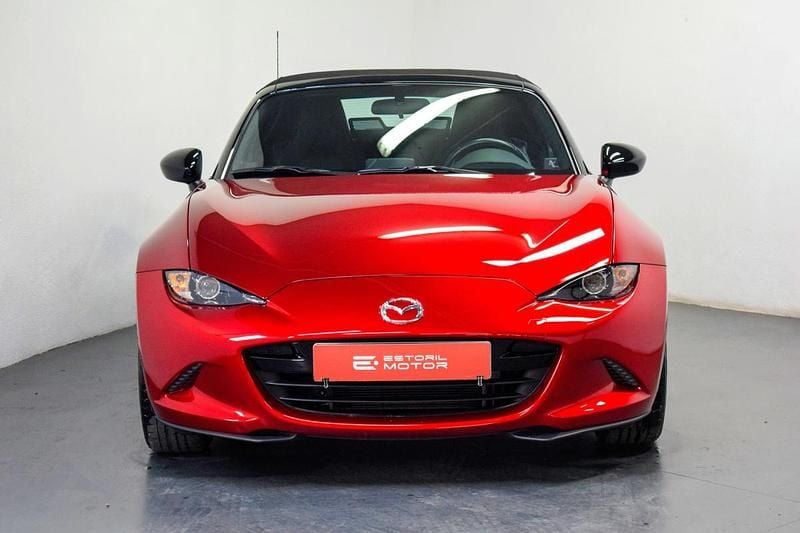 Usado Mazda MX5 Prime-Line 132 HP (97 kW) 2024 Vermelho Cabrios