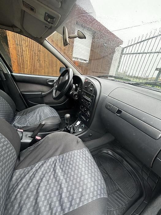 Usado Citroën Xsara 2004 Sedan