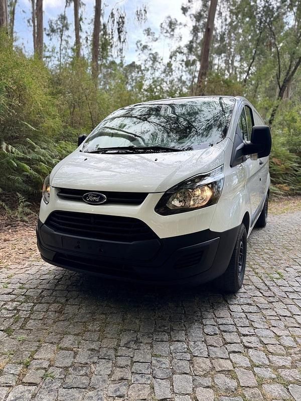 Branco Usado 2013 Ford Transit | € 10.990 - Imagem 1/4