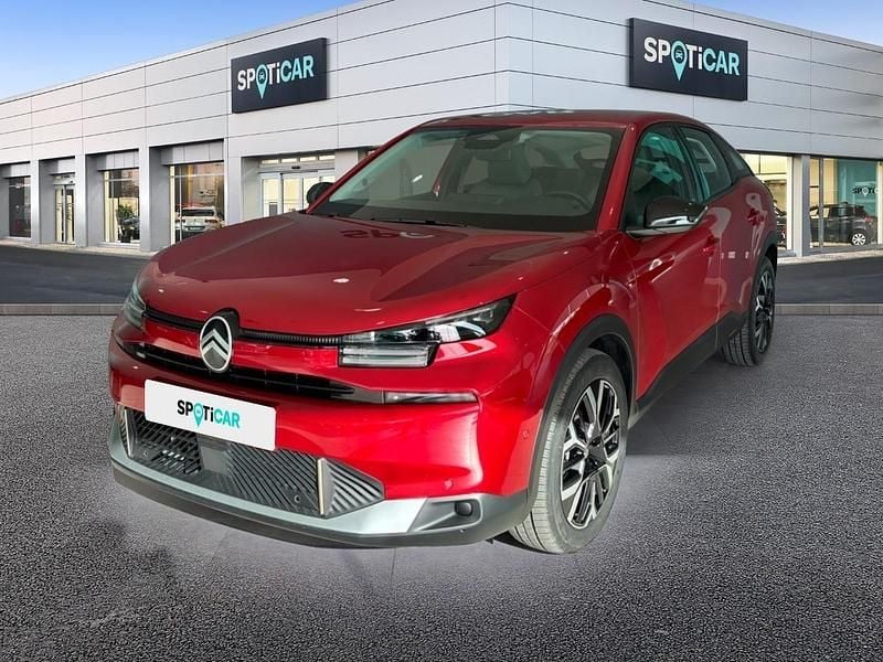 Vermelho Usado 2025 Citroën C4 PureTech Sedan | € 26.500 (Caro) - Imagem 1/4