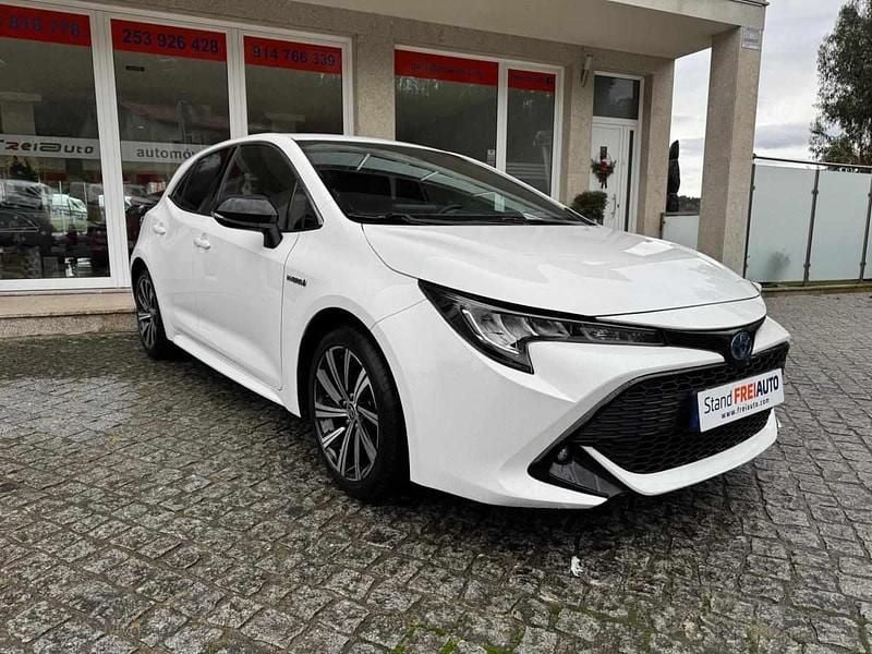 Usado Toyota Corolla Comfort 122 HP (89 kW) 2021 Branco
