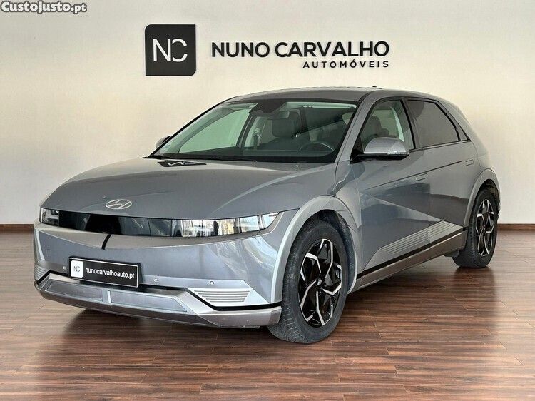 Cinza Usado 2022 Hyundai Ioniq 5 Premium SUV | € 33.900 - Imagem 1/1