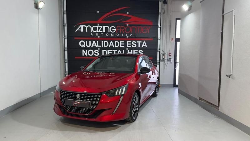 Vermelho Usado 2019 Peugeot 208 Allure Citadino | € 12.990 (Caro) - Imagem 1/4