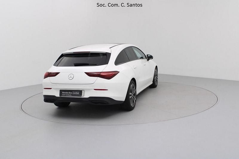 Usado Mercedes CLA200 Progressive 150 HP (110 kW) 2023 Branco Carrinha