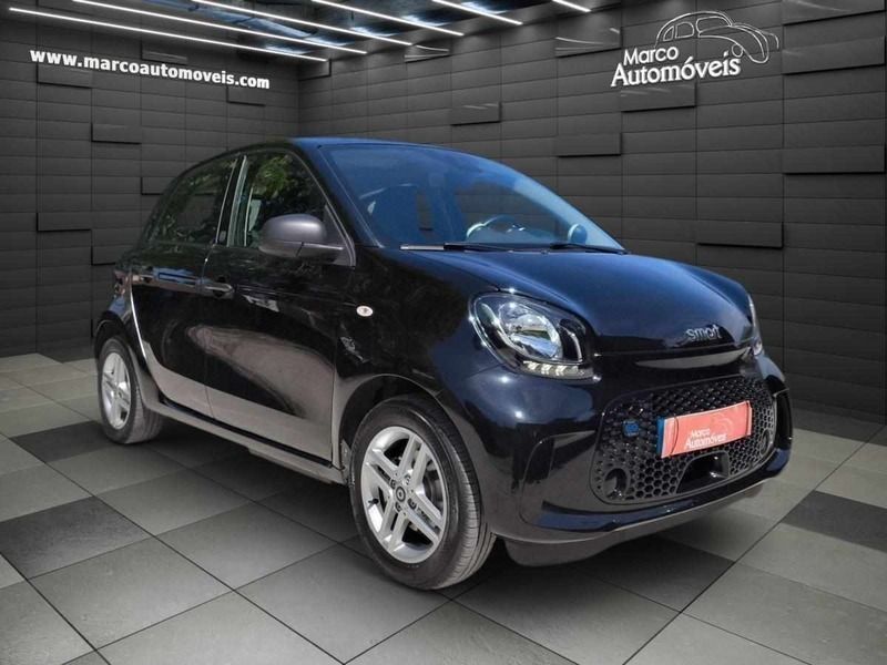 Usado Smart ForFour Electric Drive Passion 60 kW (82 HP) 2020 Preto Citadino