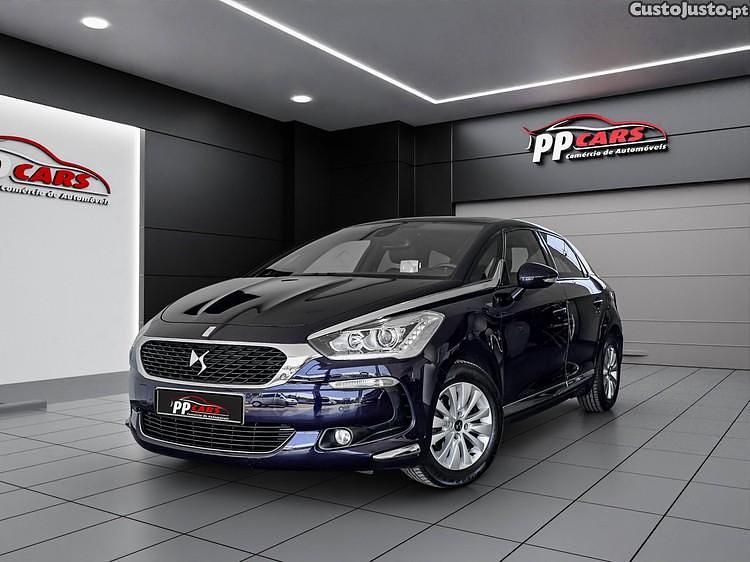 Azul Usado 2015 DS Automobiles DS5 So Chic Citadino | € 14.950 (Preço justo) - Imagem 1/1