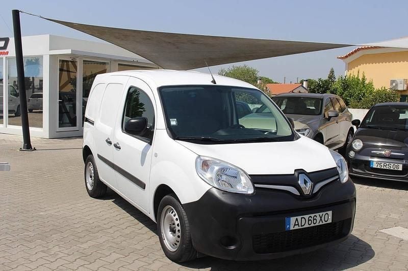 Branco Usado 2020 Renault Kangoo Monovolume | € 14.500 (Preço justo) - Imagem 1/4