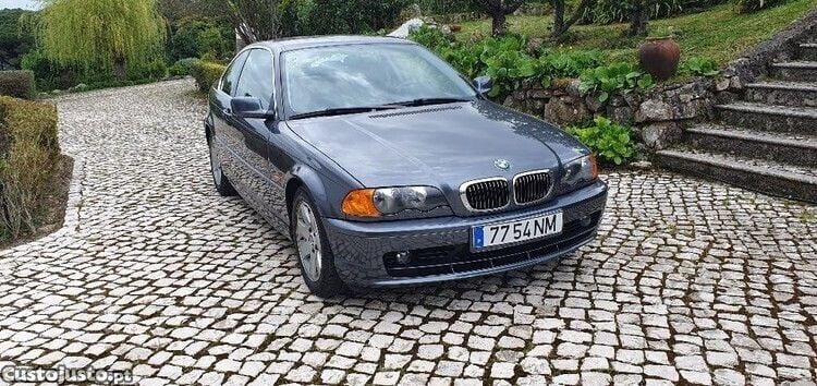 Cinza Usado 1999 BMW 328 | € 18.397 - Imagem 1/1