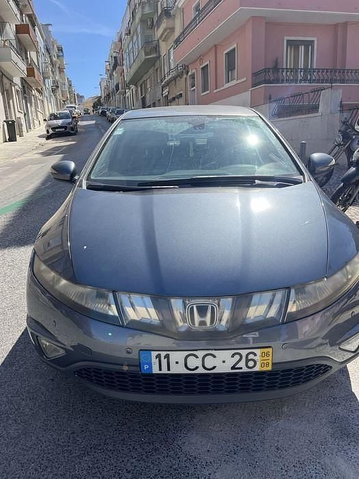 Usado 2006 Honda Civic Sedan | € 6.500 - Imagem 1/4