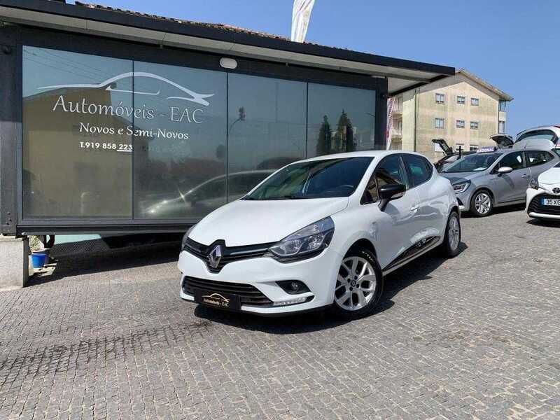 Branco Usado 2018 Renault Clio IV LIMITED | € 12.900 (Preço justo) - Imagem 1/4
