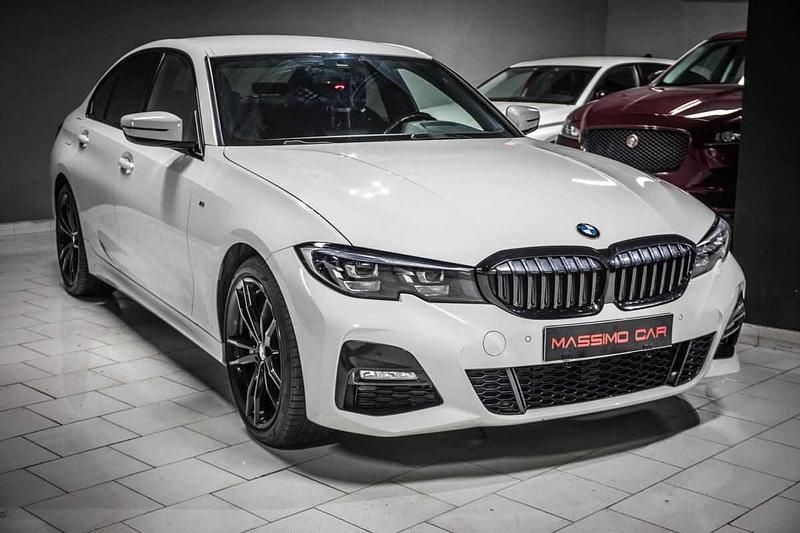 Branco Usado 2019 BMW 330 Carrinha | € 27.990 (Preço elevado) - Imagem 1/4