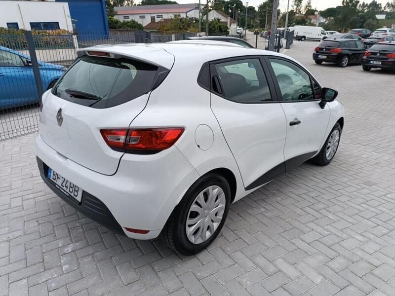 Branco Usado 2019 Renault Clio IV LIMITED | € 13.990 (Caro) - Imagem 1/4