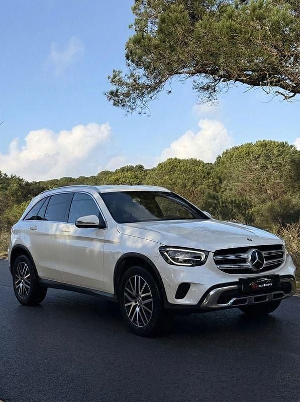 Usado Mercedes GLC300 320 HP (235 kW) 2021 Branco SUV