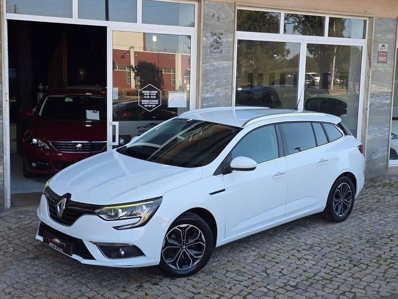 Branco Usado 2016 Renault Mégane III Carrinha | € 10.250 (Preço justo) - Imagem 1/4