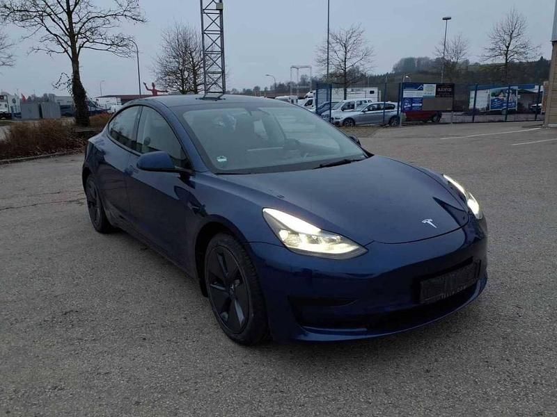 Usado Tesla Model 3 239 kW (325 HP) 2021 Azul Sedan