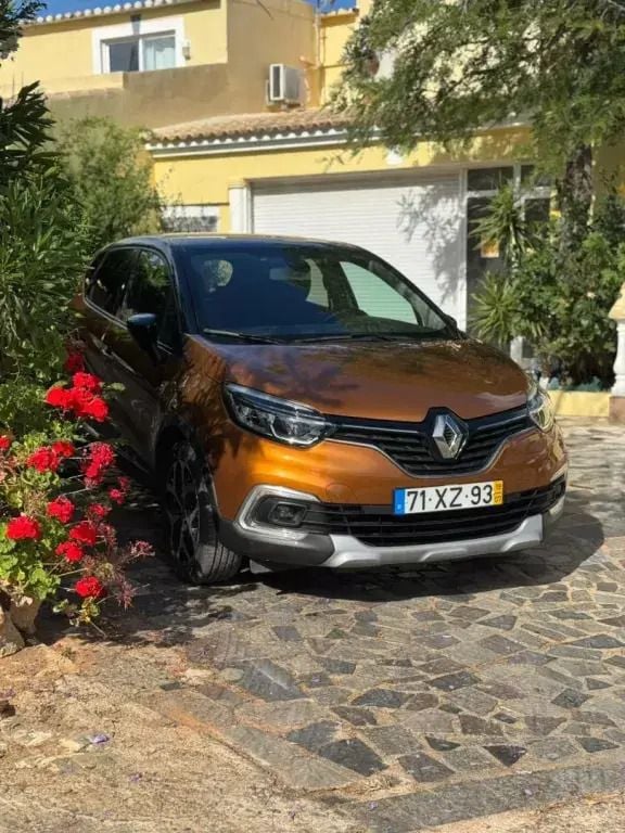 Laranja Usado 2019 Renault Captur SUV | € 15.900 (Preço justo) - Imagem 1/4