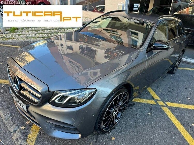Cinza Usado 2019 Mercedes E300 AMG line Carrinha | € 32.900 (Preço justo) - Imagem 1/1