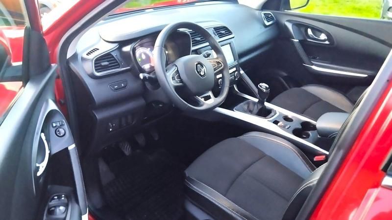 Usado Renault Kadjar 110 HP (80 kW) 2018 Vermelho SUV