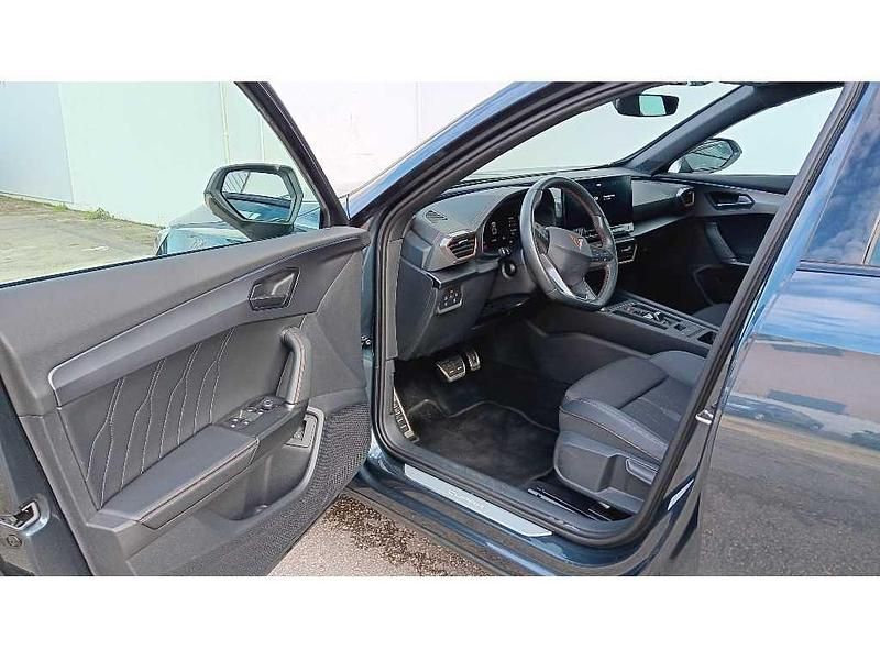 Usado Cupra Formentor 245 HP (180 kW) 2022 Cinzento SUV