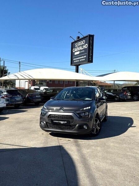 Cinza Usado 2024 Citroën C3 PureTech Citadino | € 18.500 (Preço elevado) - Imagem 1/1